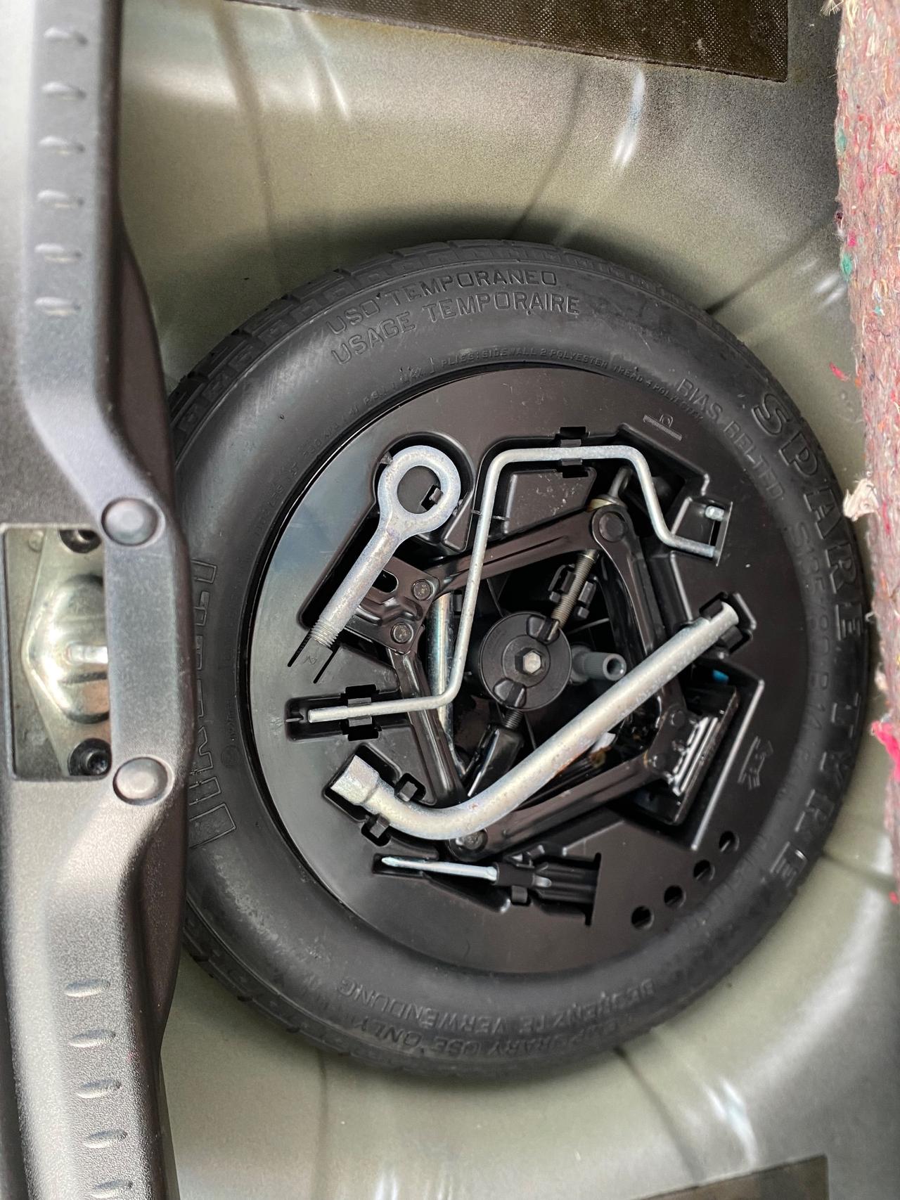 Lancia Ypsilon 1.2 Oro Giallo UNICO PROPIETARIO NEOPATENTATI