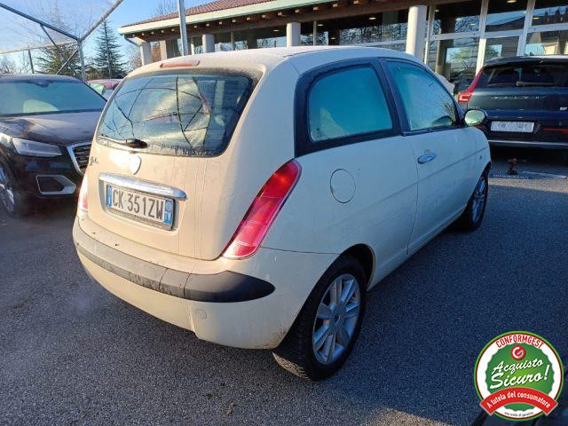 LANCIA Ypsilon 1.2 16V Argento