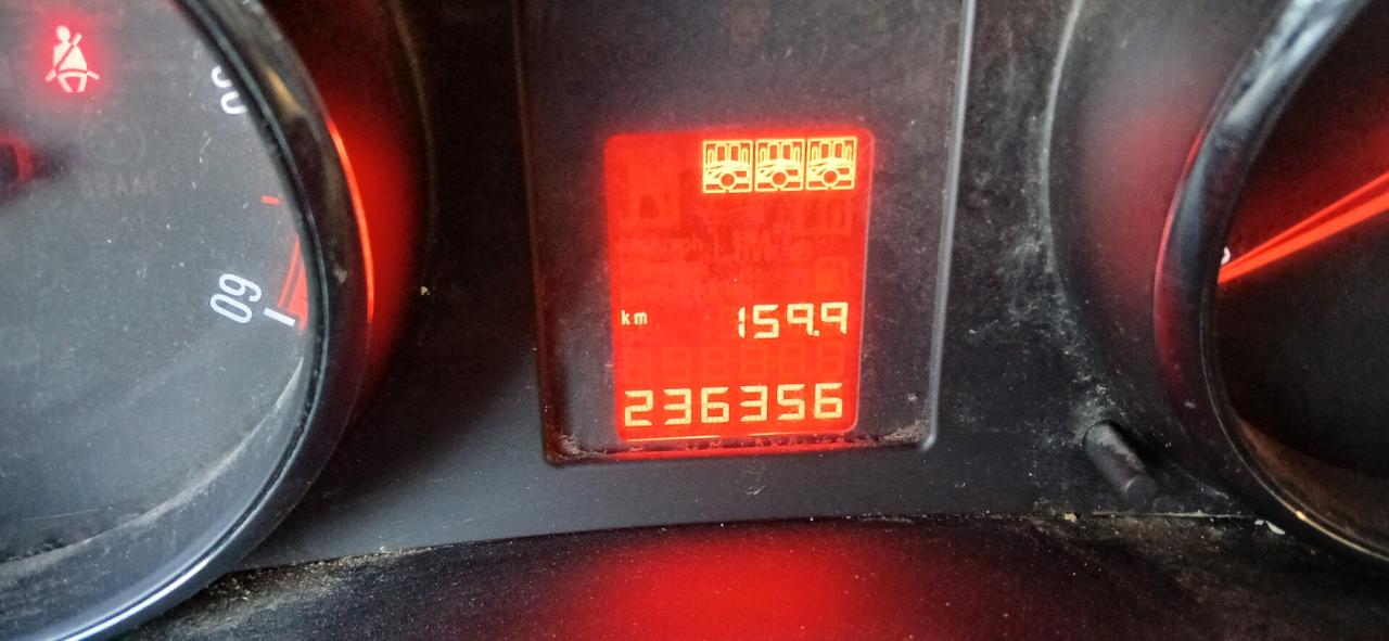 Opel Meriva b 1.3 cdti neopatentati