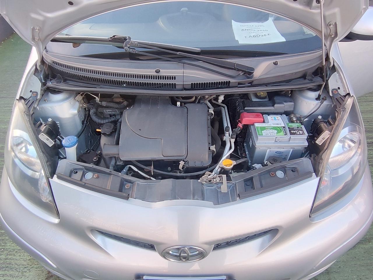 Toyota Aygo 1.0 BENZINA 5 porte