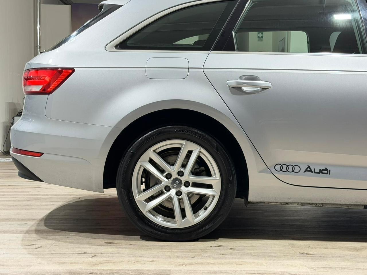 AUDI A4 AVANT 2.0TDI 150cv MANUALE 2016 GANCIO