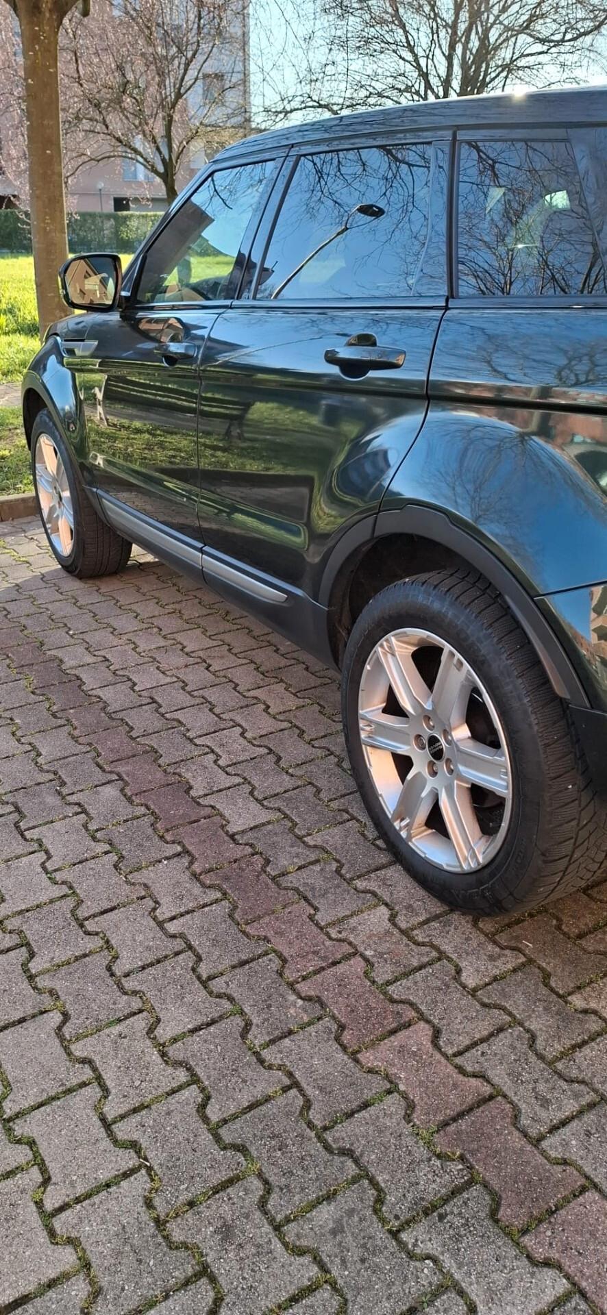 Land Rover Range Rover Evoque Range Rover Evoque 2.2 TD4 5p. Prestige