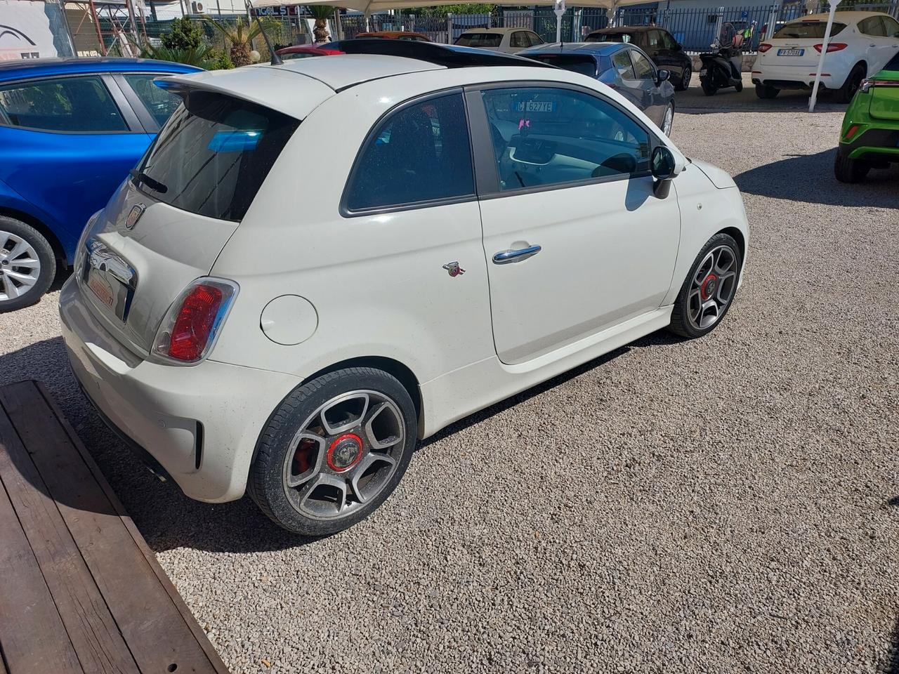 FIAT 500 ABARTH