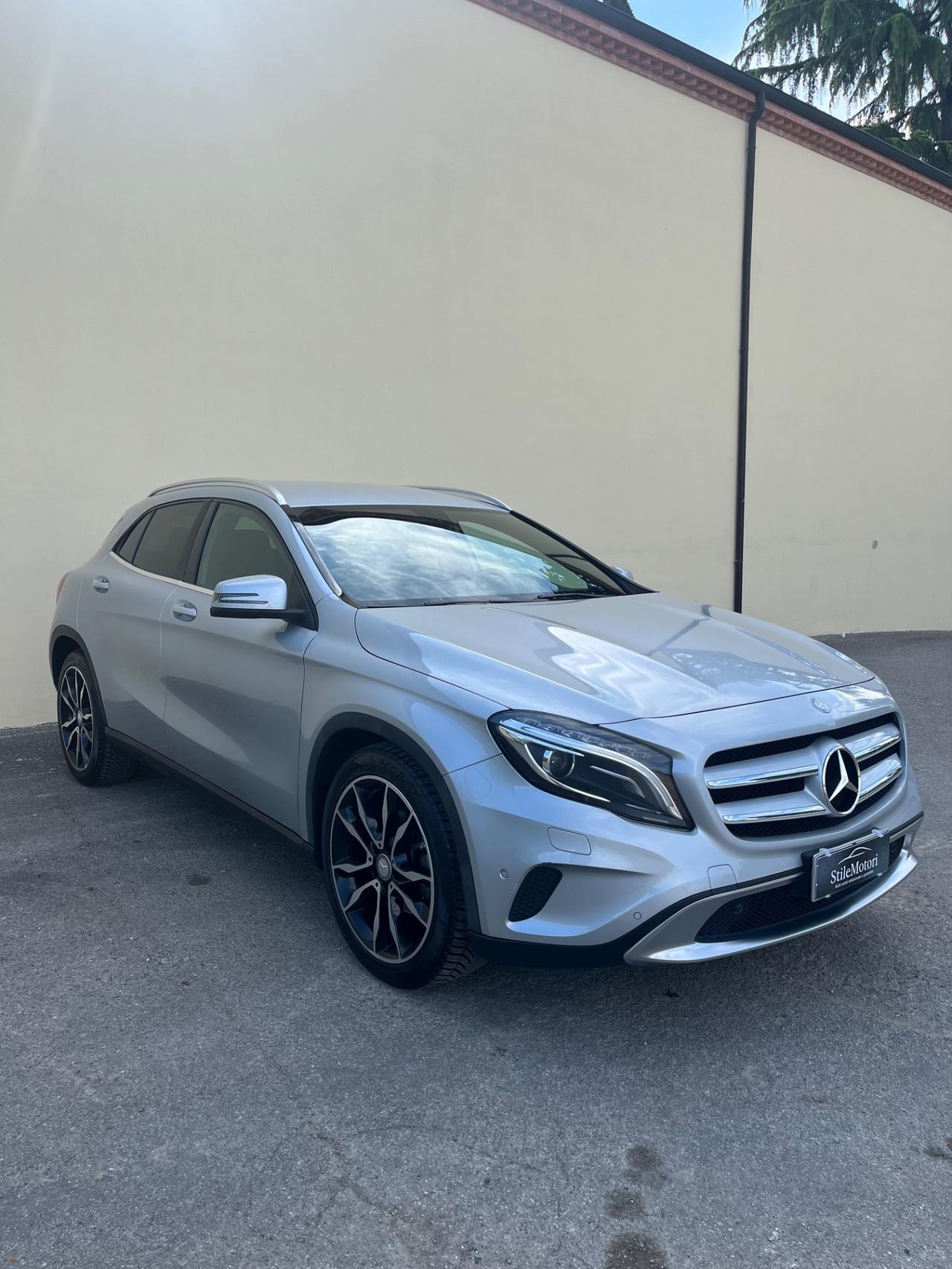 Mercedes-benz GLA 220 CDI Automatic 4Matic Premium