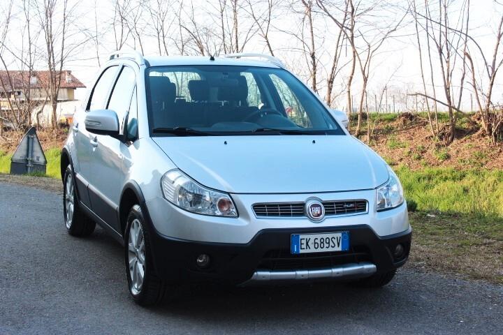 Fiat Sedici MJT 16V DPF 4x4 Emotion UNICO UTILIZZATORE CLIMA AUTOMATICO CERCHI LEGA DA VETRINA