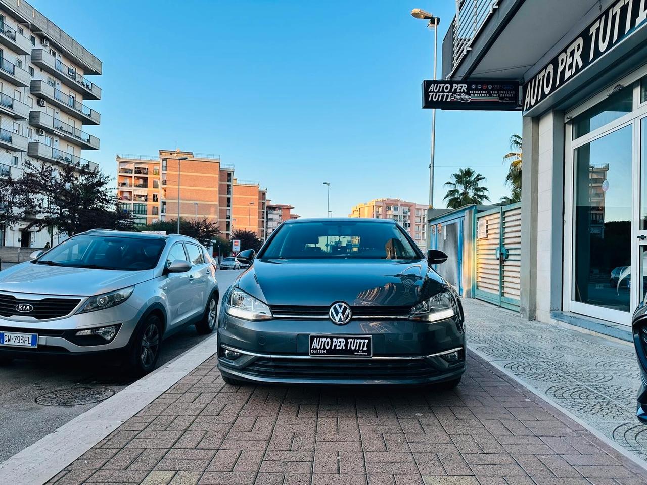 Volkswagen Golf 1.6 TDI 110 CV 5p. Highline BlueMotion Technology