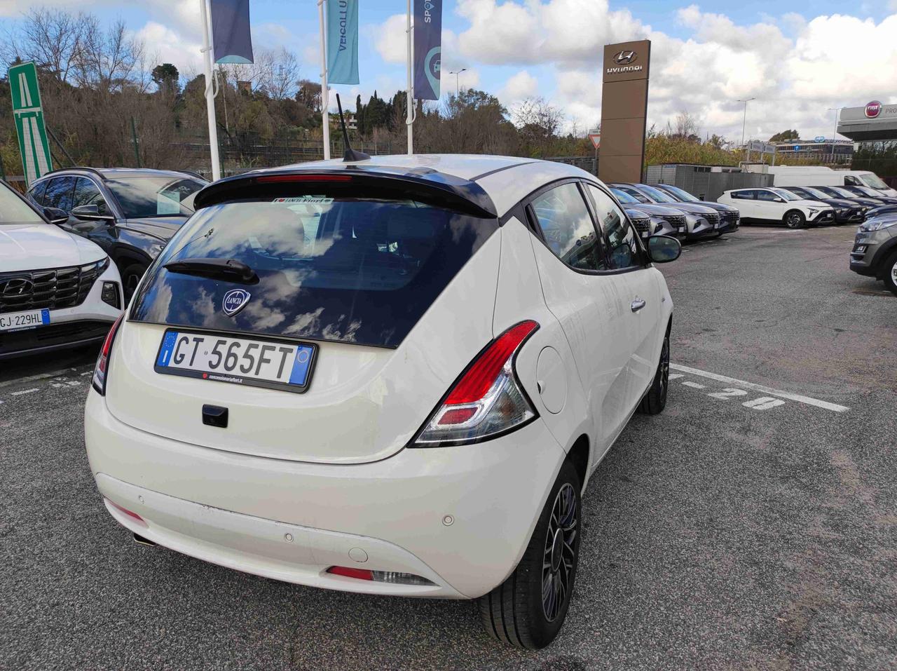 LANCIA Ypsilon III 2021 - Ypsilon 1.0 firefly hybrid Platino s&s 70cv