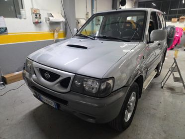 Nissan Terrano II 2.7 Tdi 3 porte Luxury