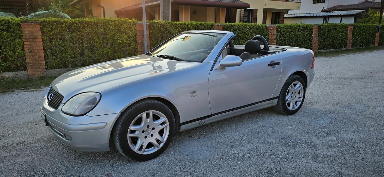 Mercedes-benz SLK 200 Roadster