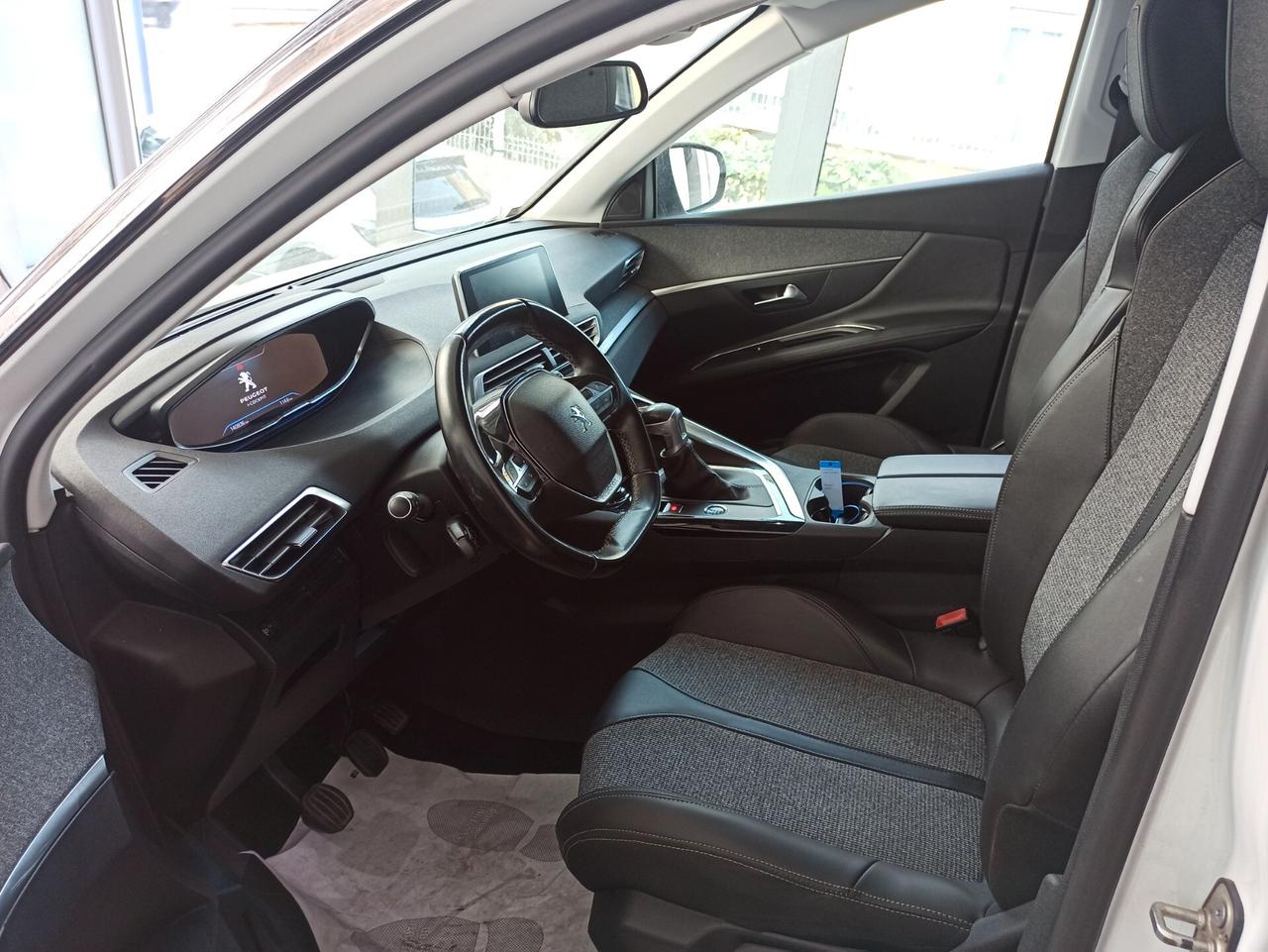 Peugeot 3008 BlueHDi 130 S&S Allure