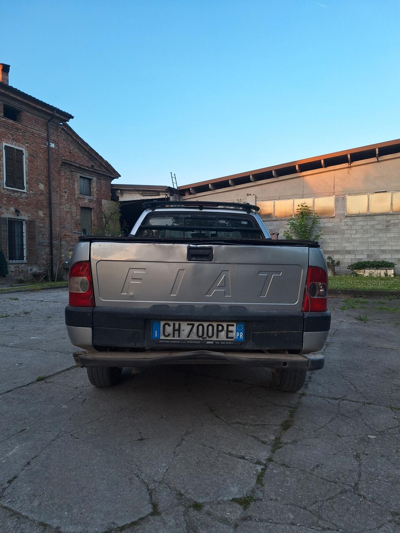 Fiat Strada 1.9 diesel Pick-up