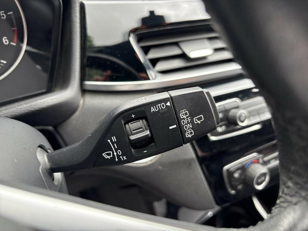 BMW X1 18 d Advantage xDrive