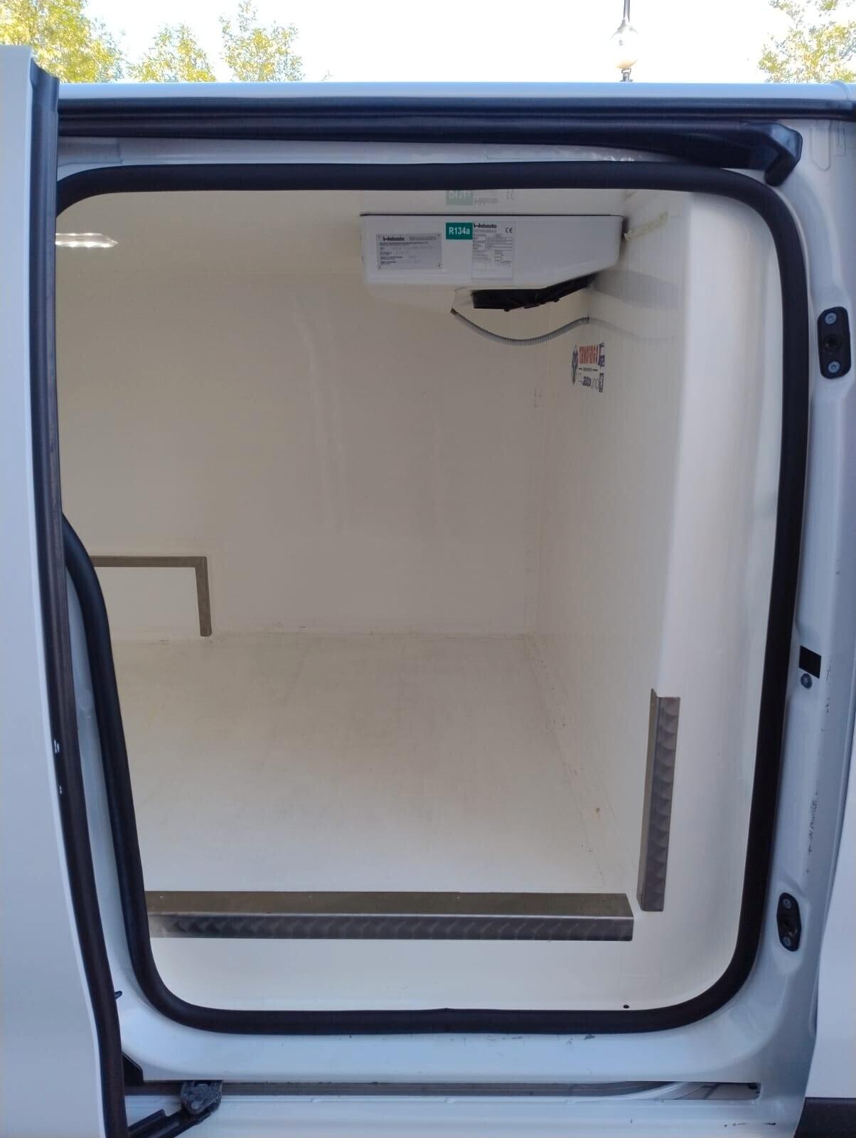 Peugeot Expert 100 BlueHdi FRIGO NO ATP 2022