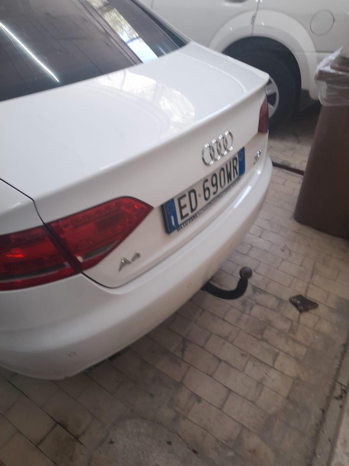 Audi A4 S-Line 2.0cc diesel (PRIVATO)-2010