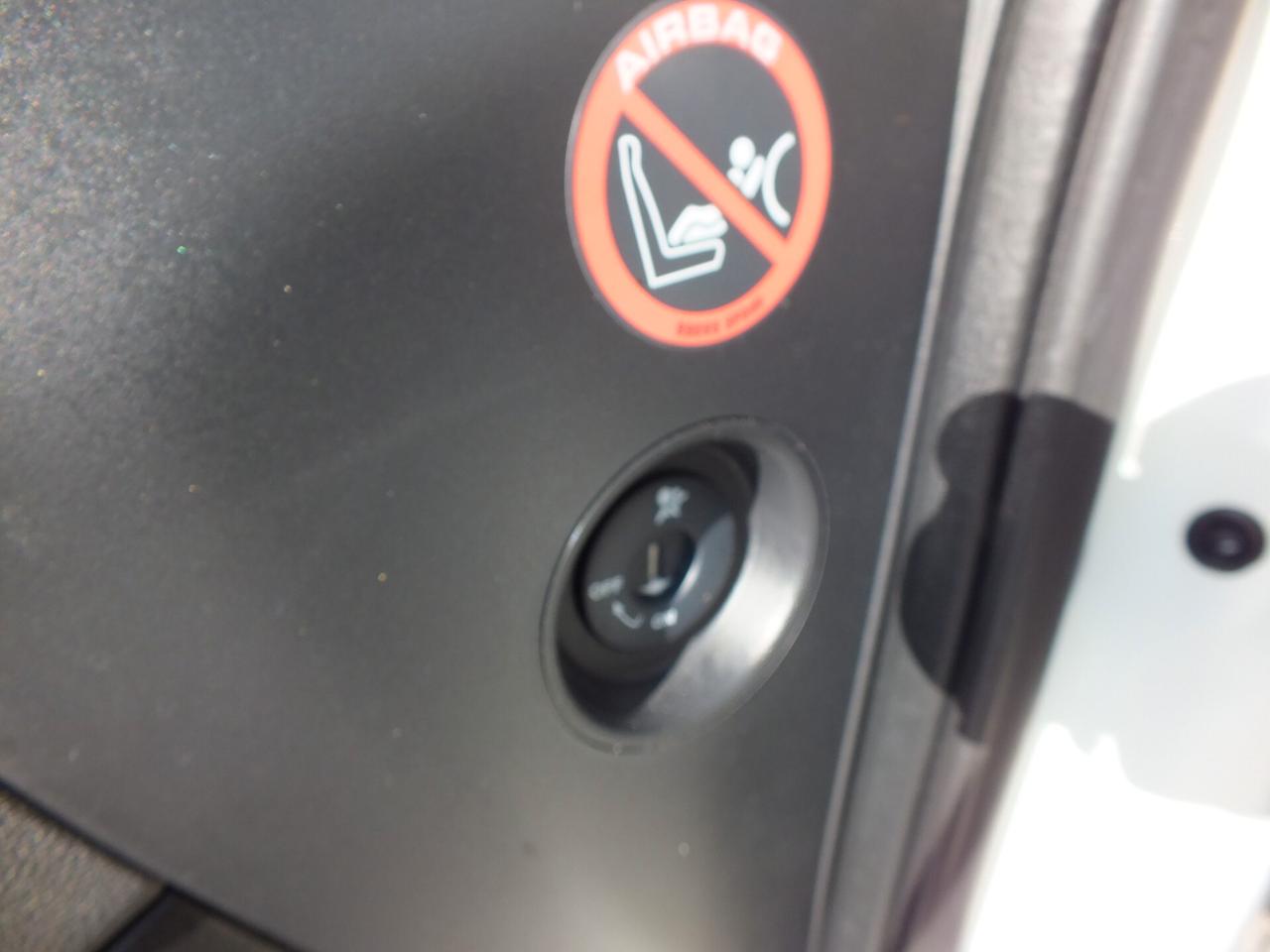 NISSAN QASHQAI 1.6 CC -GPL -PELLE-NAVI-