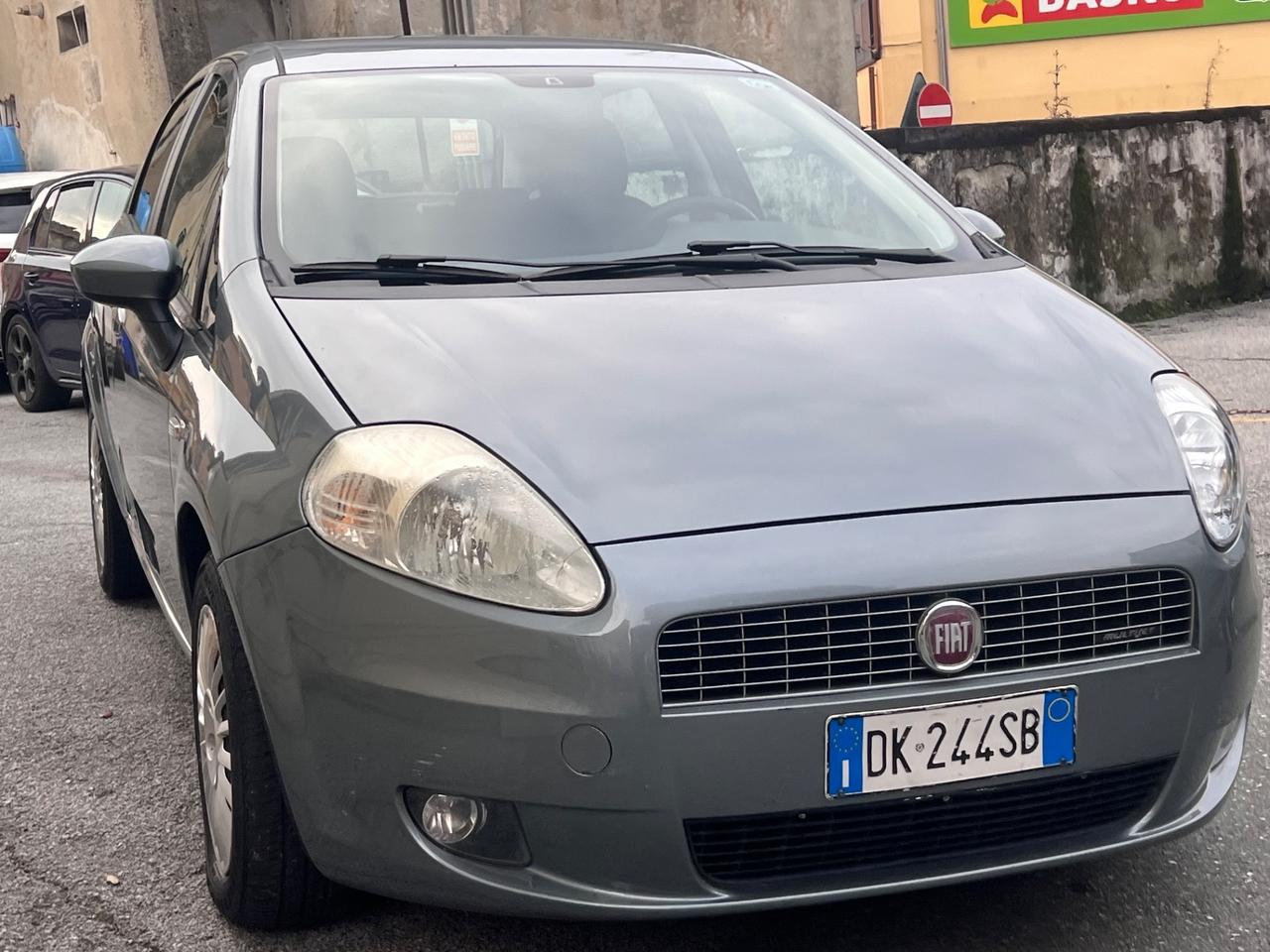 Fiat grande Punto 1.3 MJT 16V 5 porte con soli 70.000km