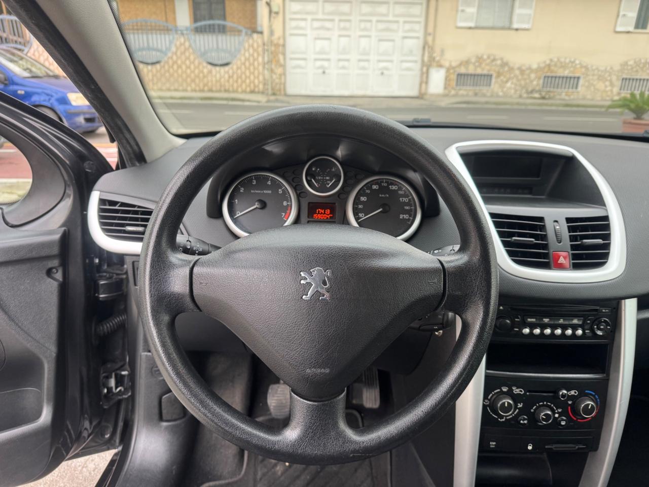 Peugeot 207 1.4 BENZINA 75CV 2011