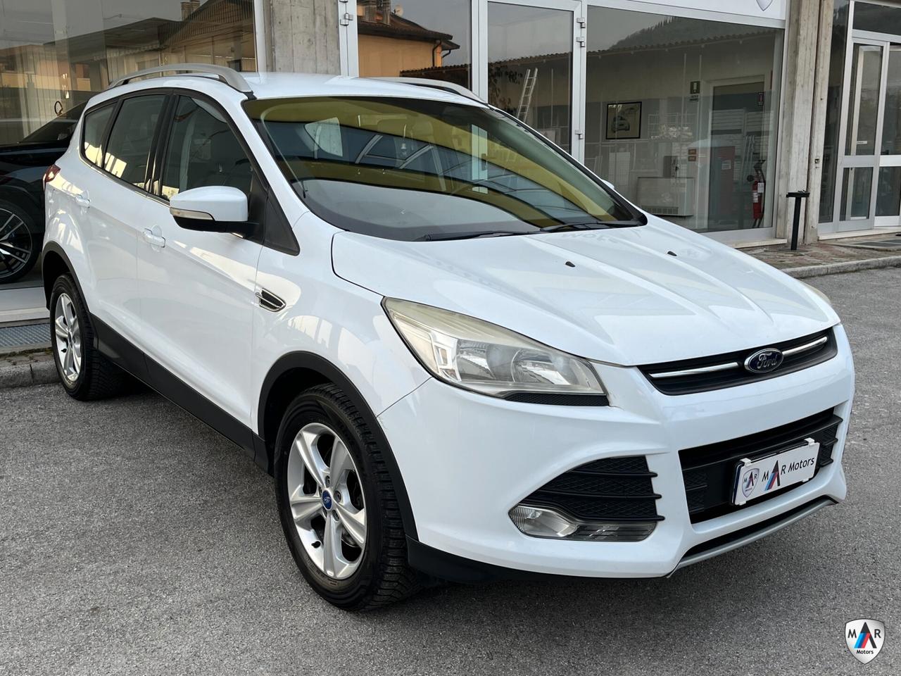 Ford Kuga 2.0 TDCI 140 CV 2WD Titanium