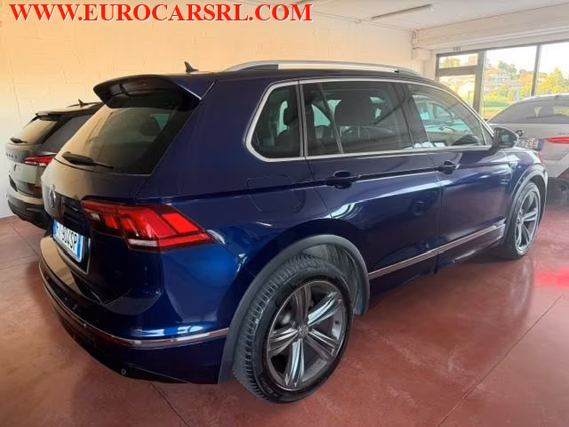 VOLKSWAGEN Tiguan 1.6 TDI SCR Sport R-Line
