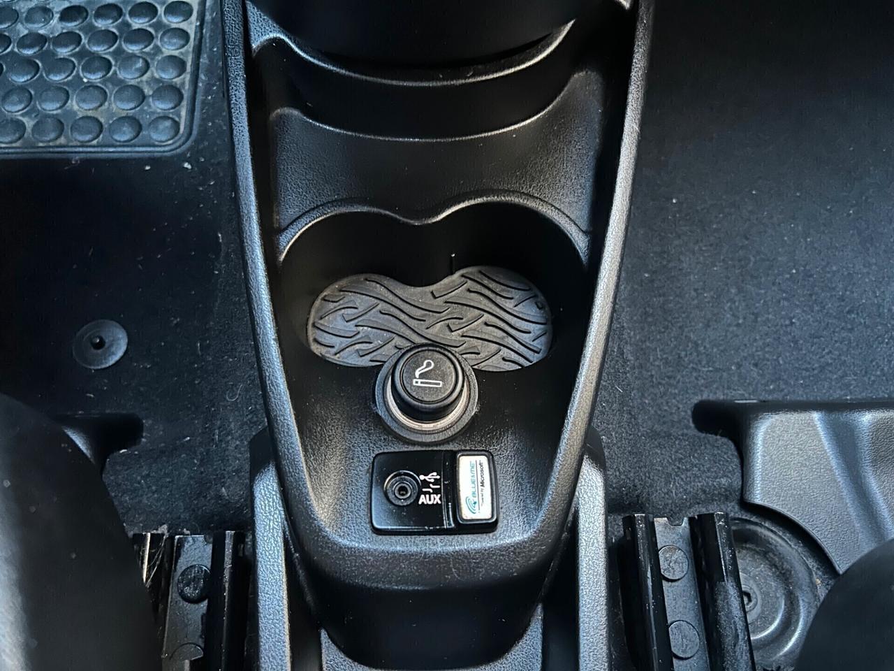 Lancia Ypsilon 0.9 TwinAir 85 CV 5 porte S&S Platinum