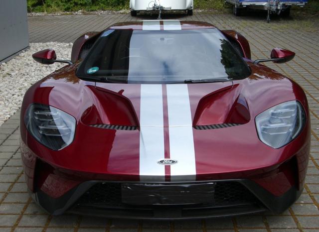 FORD GT Carbon Wheels Liquid Red