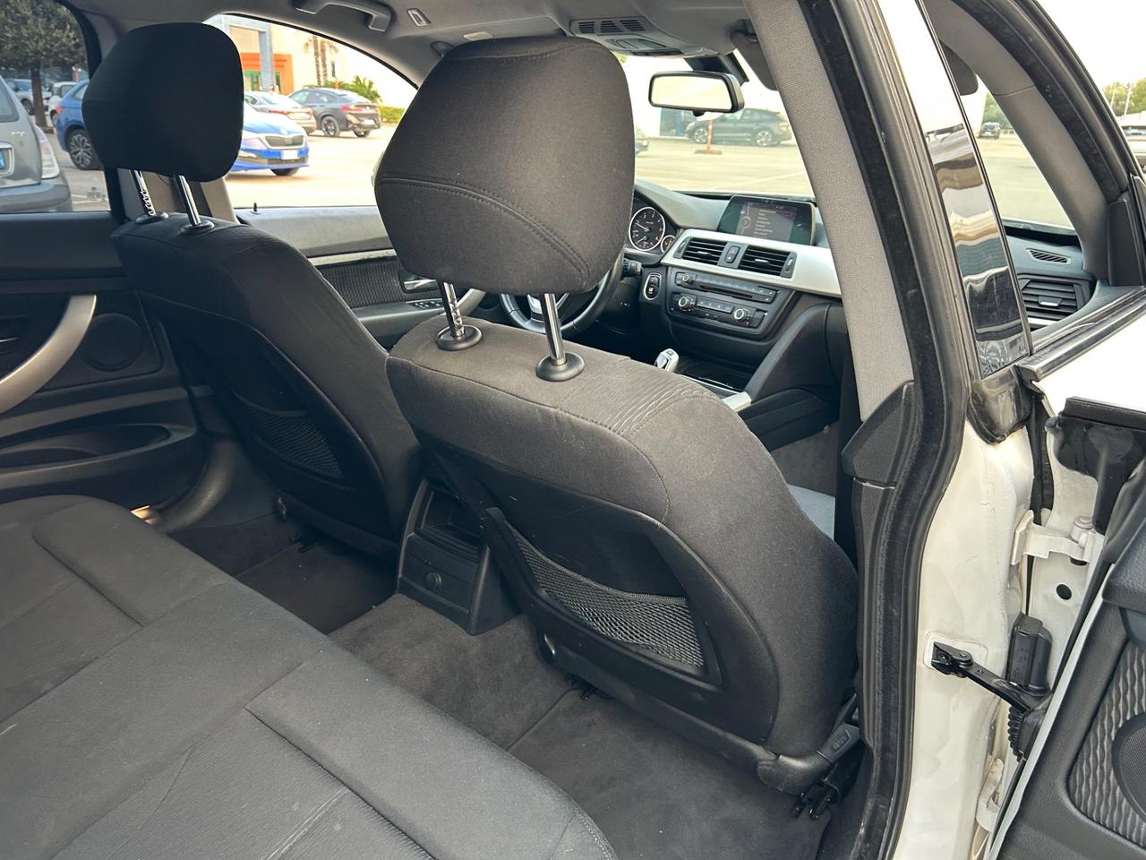 Bmw Gran Turismo GT SERIE 3 318D 2.0 143CV 2014