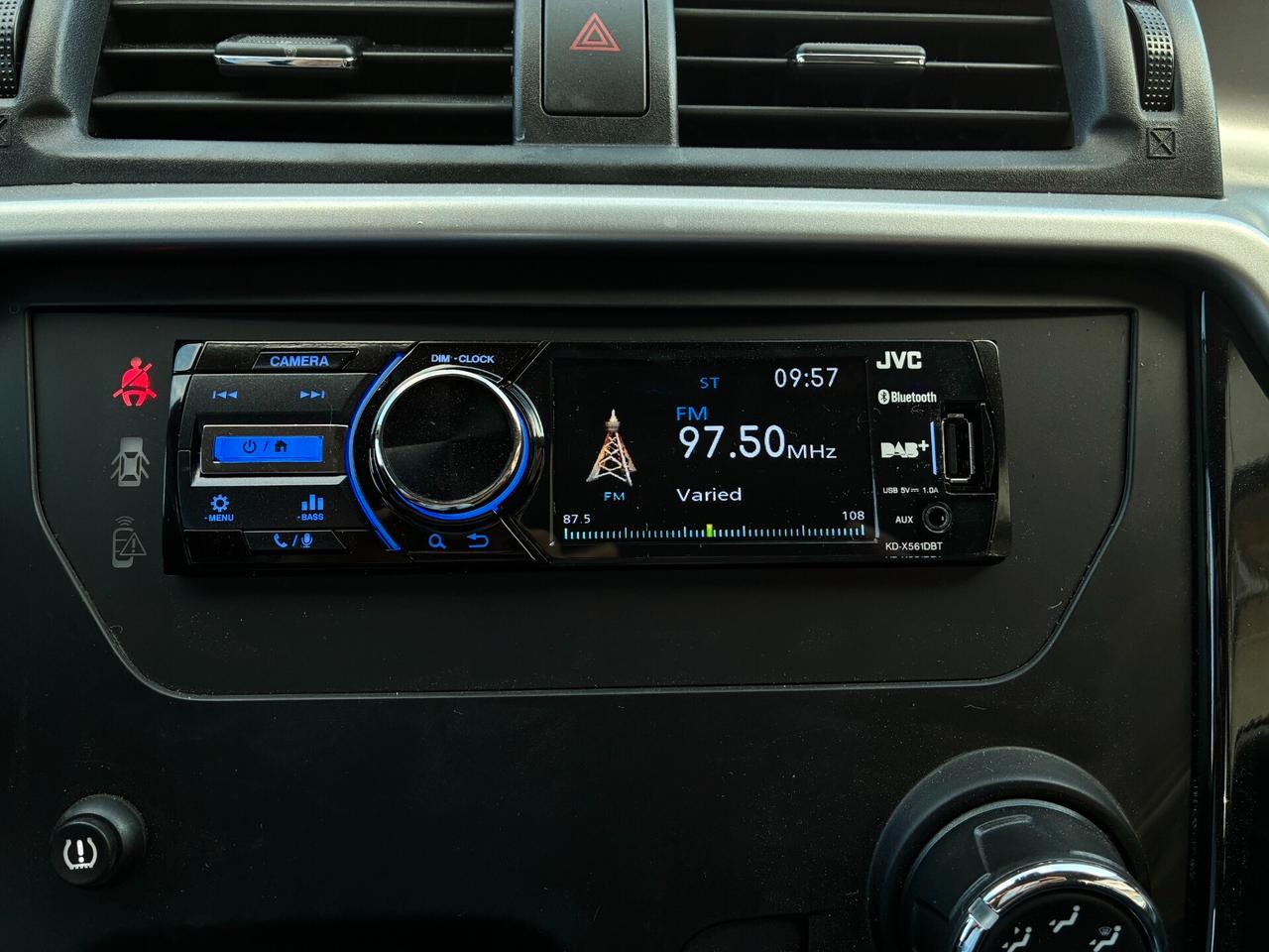 Mahindra KUV100 1.2 VVT M-Bifuel(GPL) K6+
