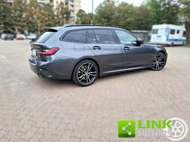 BMW 330 d xDrive Msport TETTO PANORAMICO ED APRIBILE
