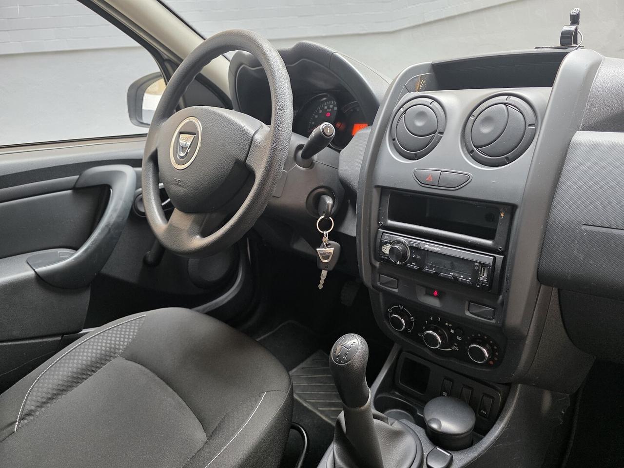 DACIA DUSTER - UNICO PROPRIETARIO - GANCIO TRAINO