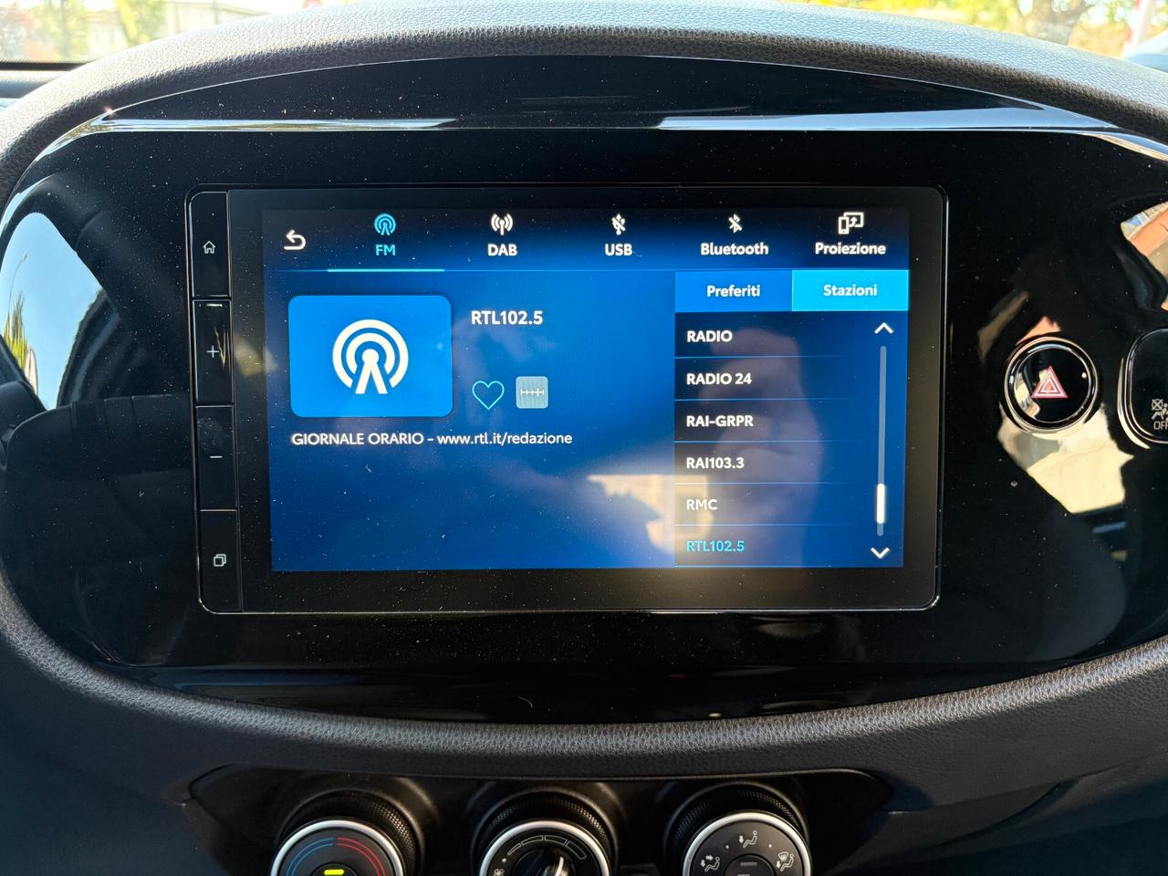 Toyota Aygo Aygox Active 1.0 bz 72cv S-CVT - 03/2025