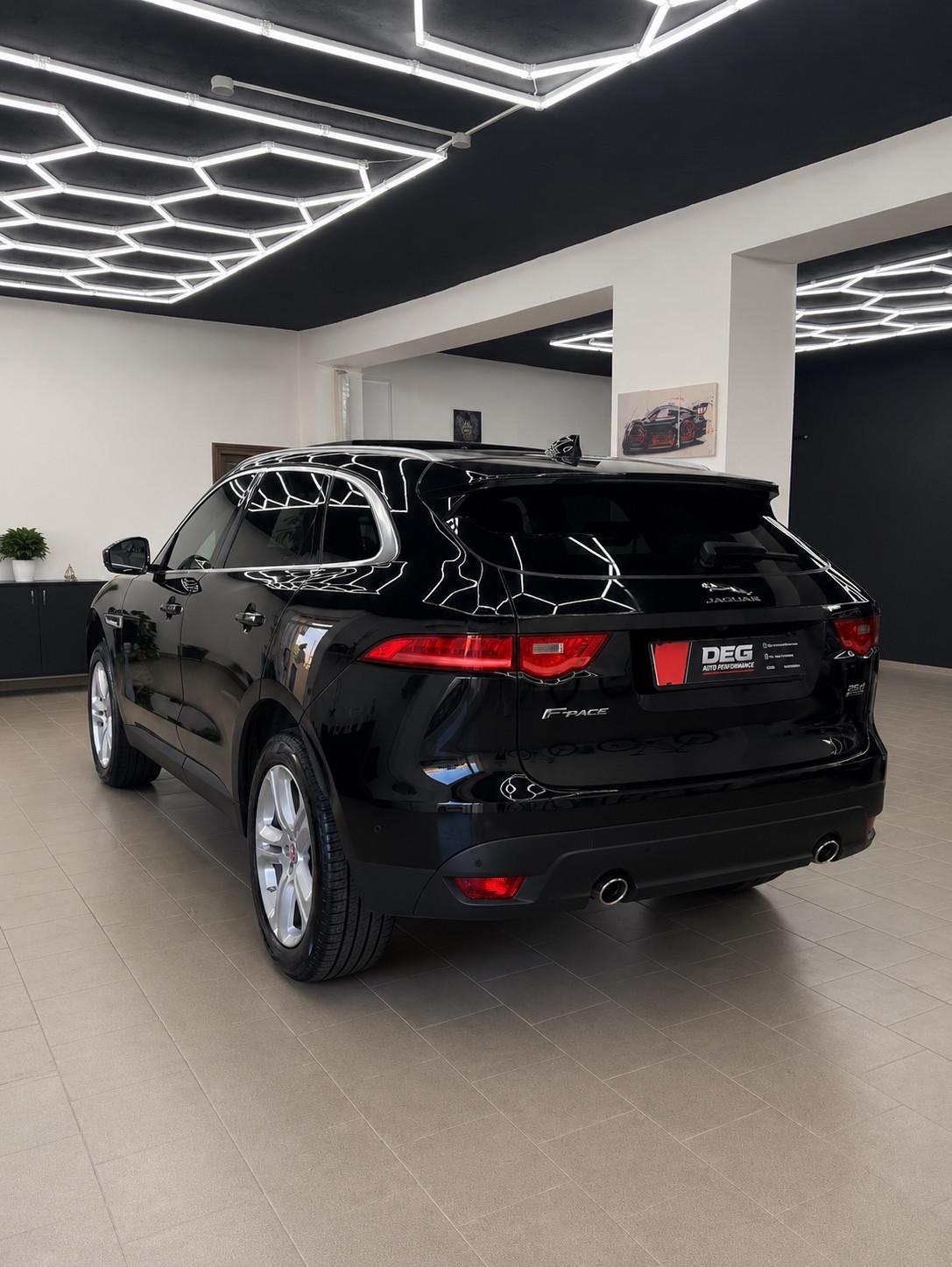 Jaguar F-Pace 2.0 D 240 CV AWD aut. Portfolio