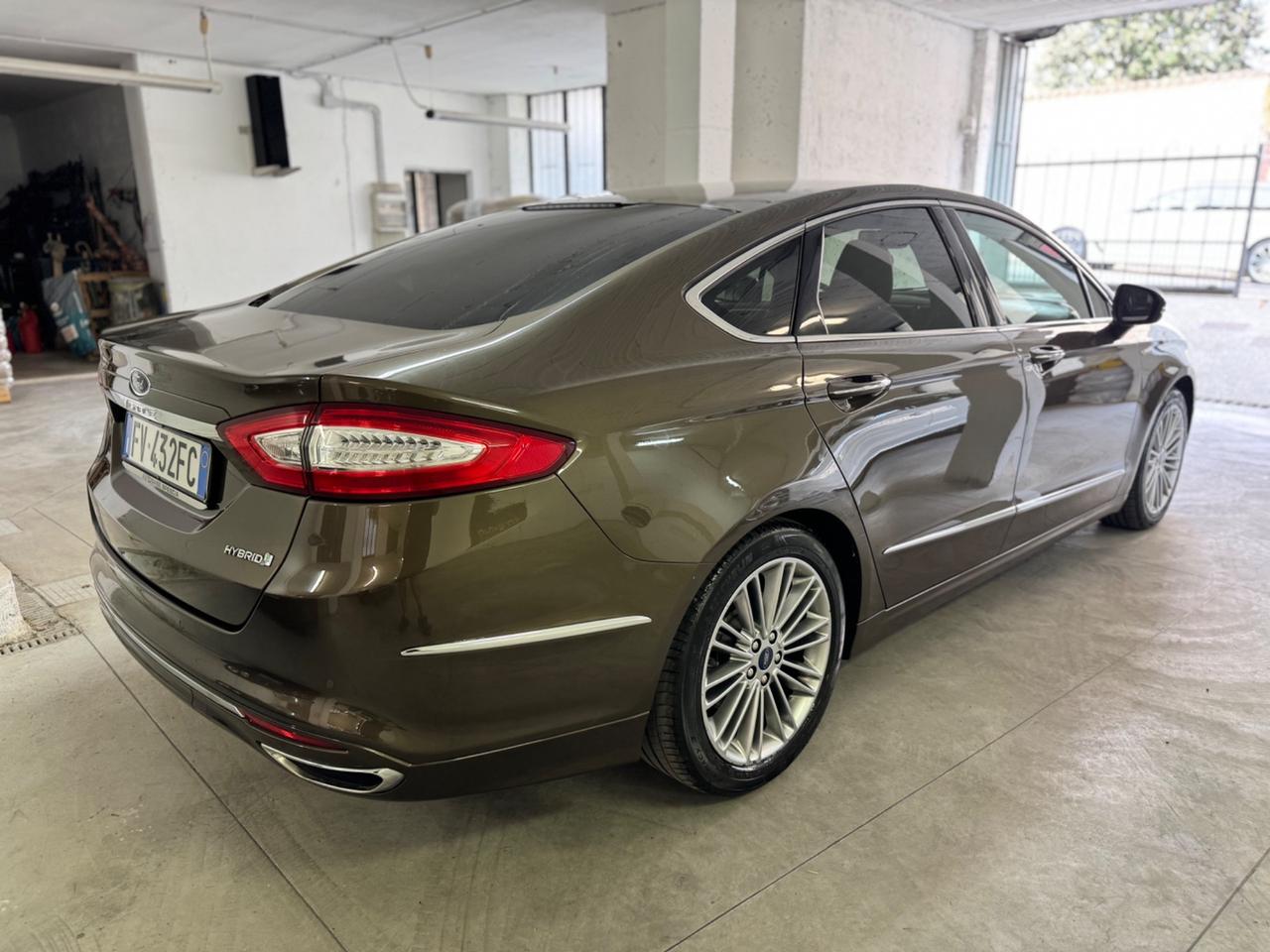 Ford Mondeo Full Hybrid 2.0 VIGNALE 36.000Km
