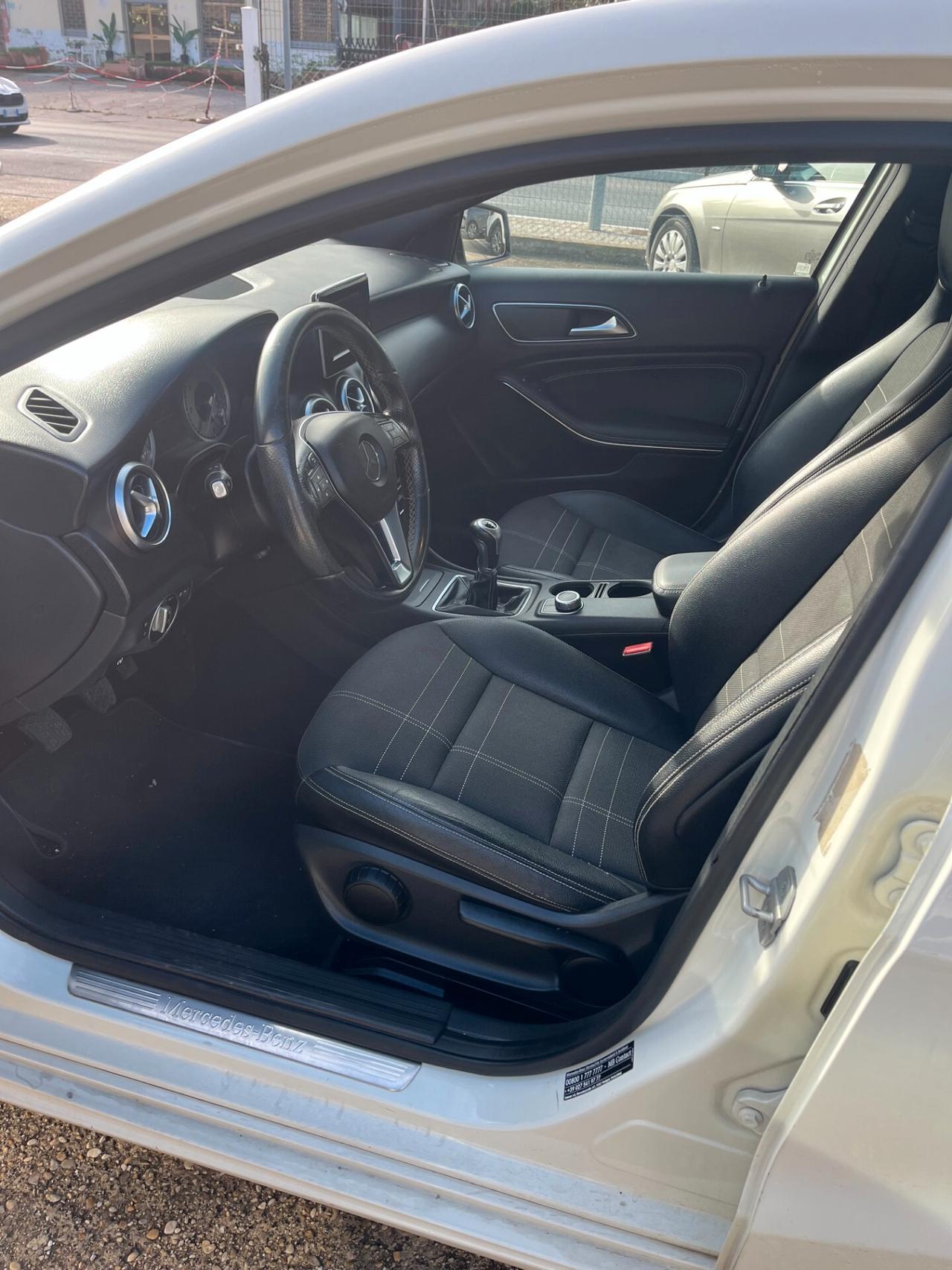 Mercedes-benz A 180 A 180 d Executive
