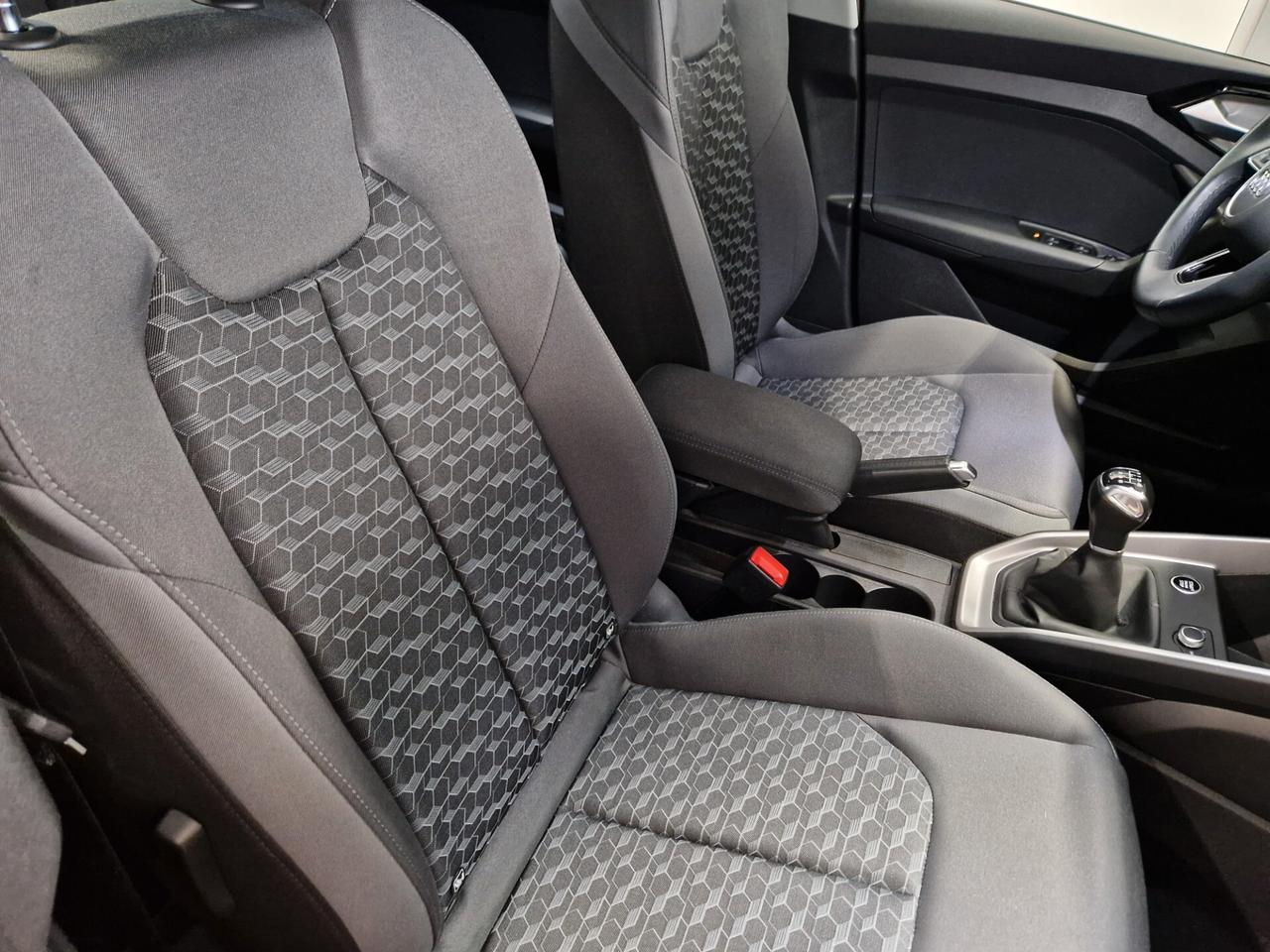 Audi A1 SPB 30 TFSI S line edition 110cv