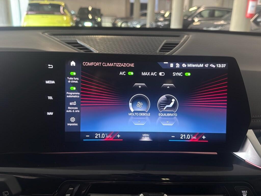 BMW X1 18 d X-Line Edition Signature sDrive DCT