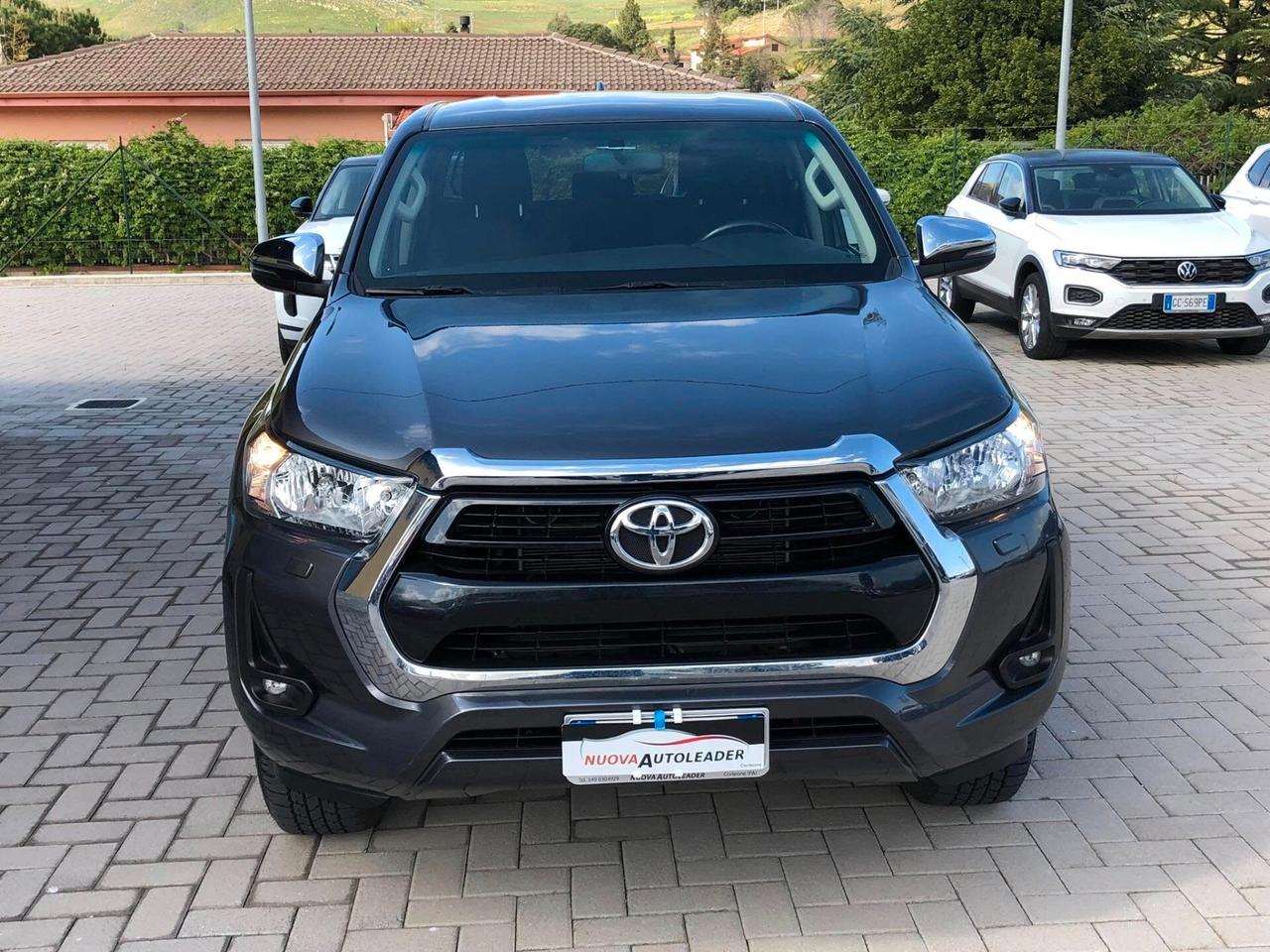 Toyota Hilux 2.4 D-4D 4WD Lounge 2022