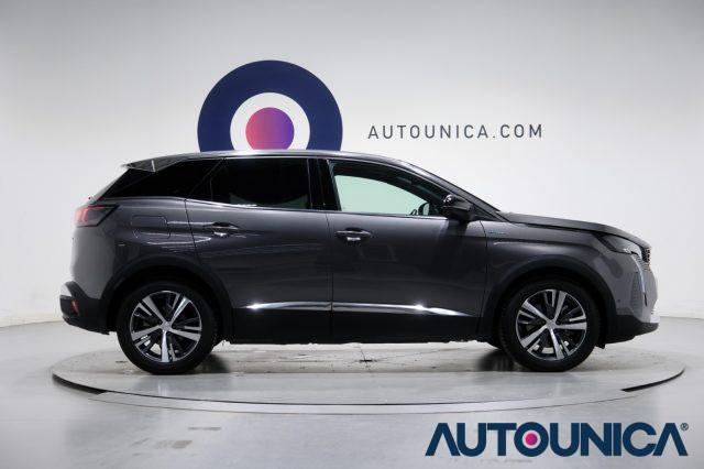 PEUGEOT 3008 HYBRID4 300 E-EAT8 ALLURE PACK