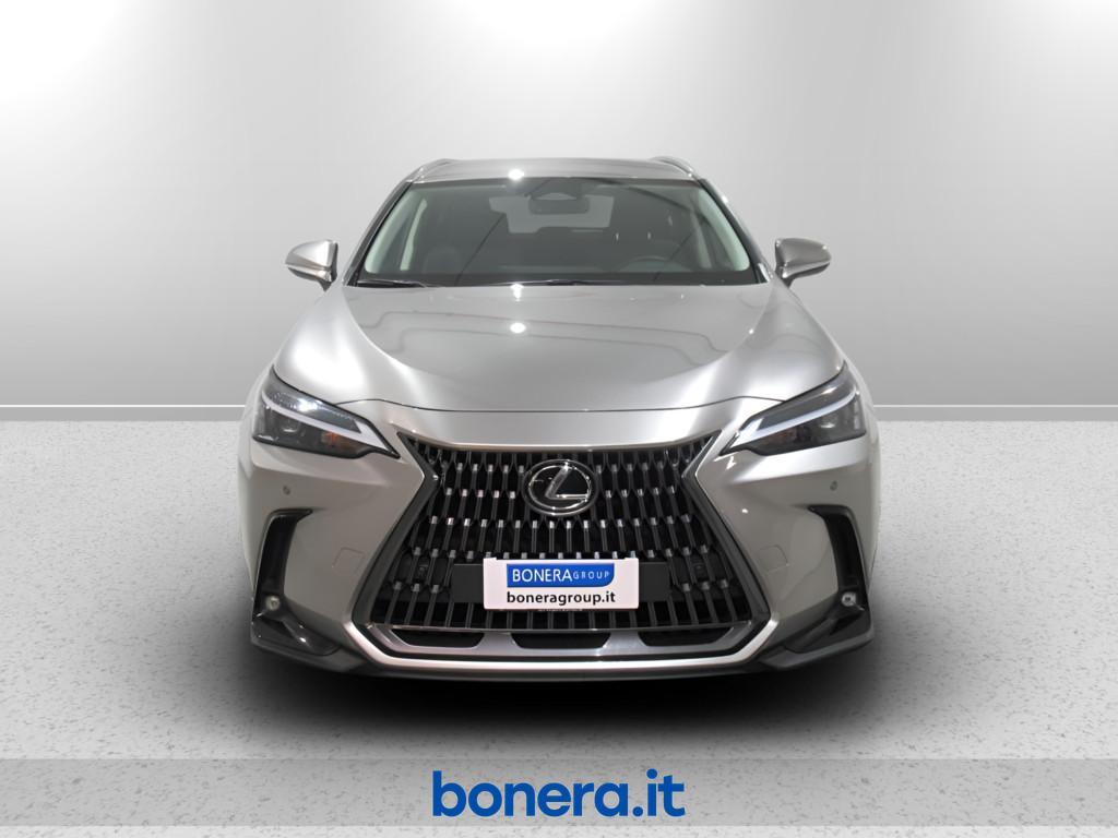 Lexus NX 2.5 Hybrid Premium 4WD e-CVT