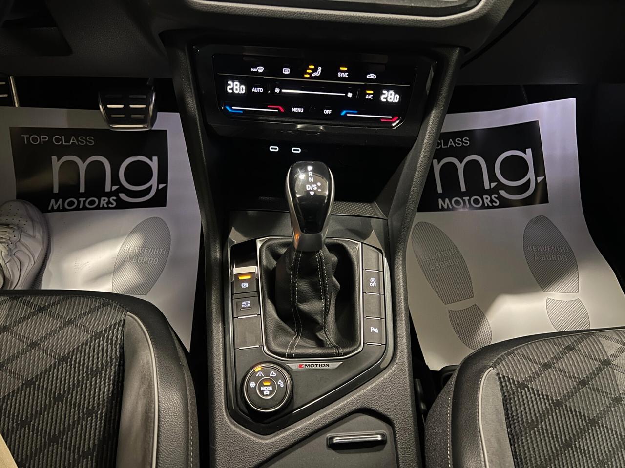 Volkswagen Tiguan 2.0 TDI 150CV 4MOT R-Line AMBIENT