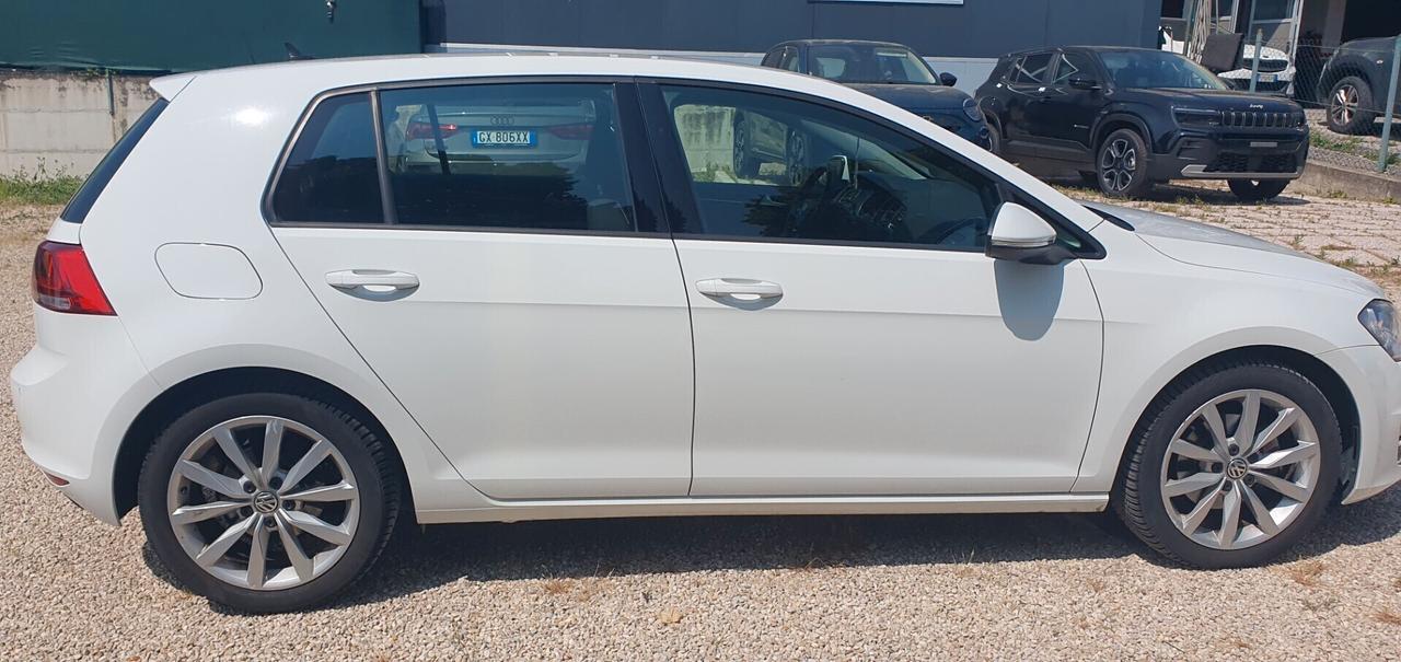 Volkswagen Golf 1.6 Tdi 110 CV DSG 5p. Executive