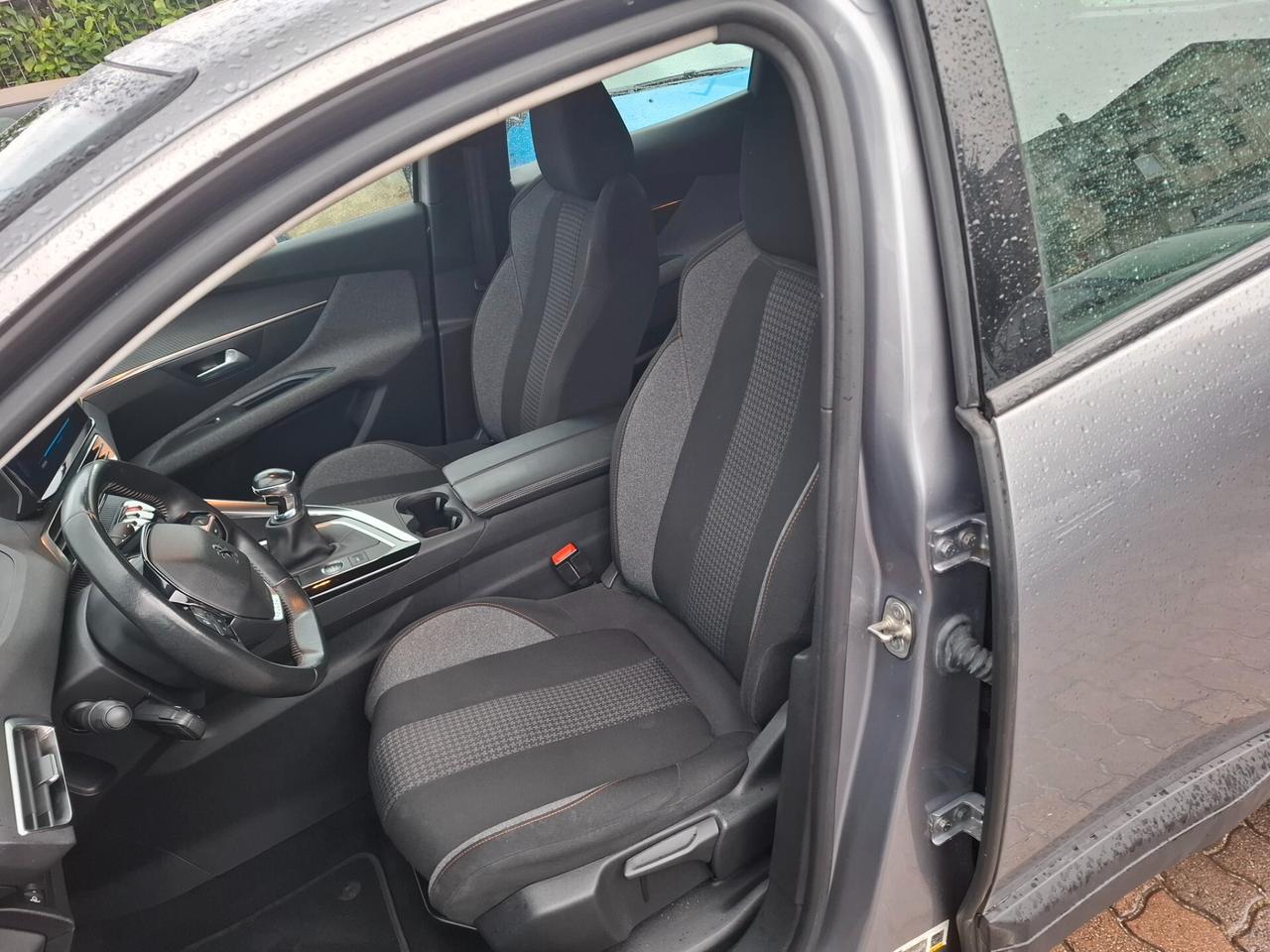 Peugeot 3008 BlueHDi 130 S&S Allure