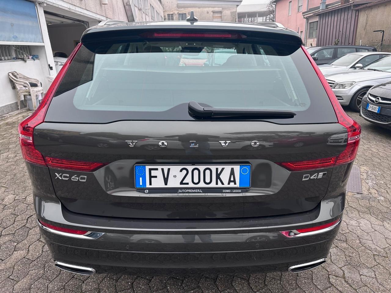 Volvo XC 60 D4 AWD Geartronic Inscription*EURO6*PELLE*NAVI