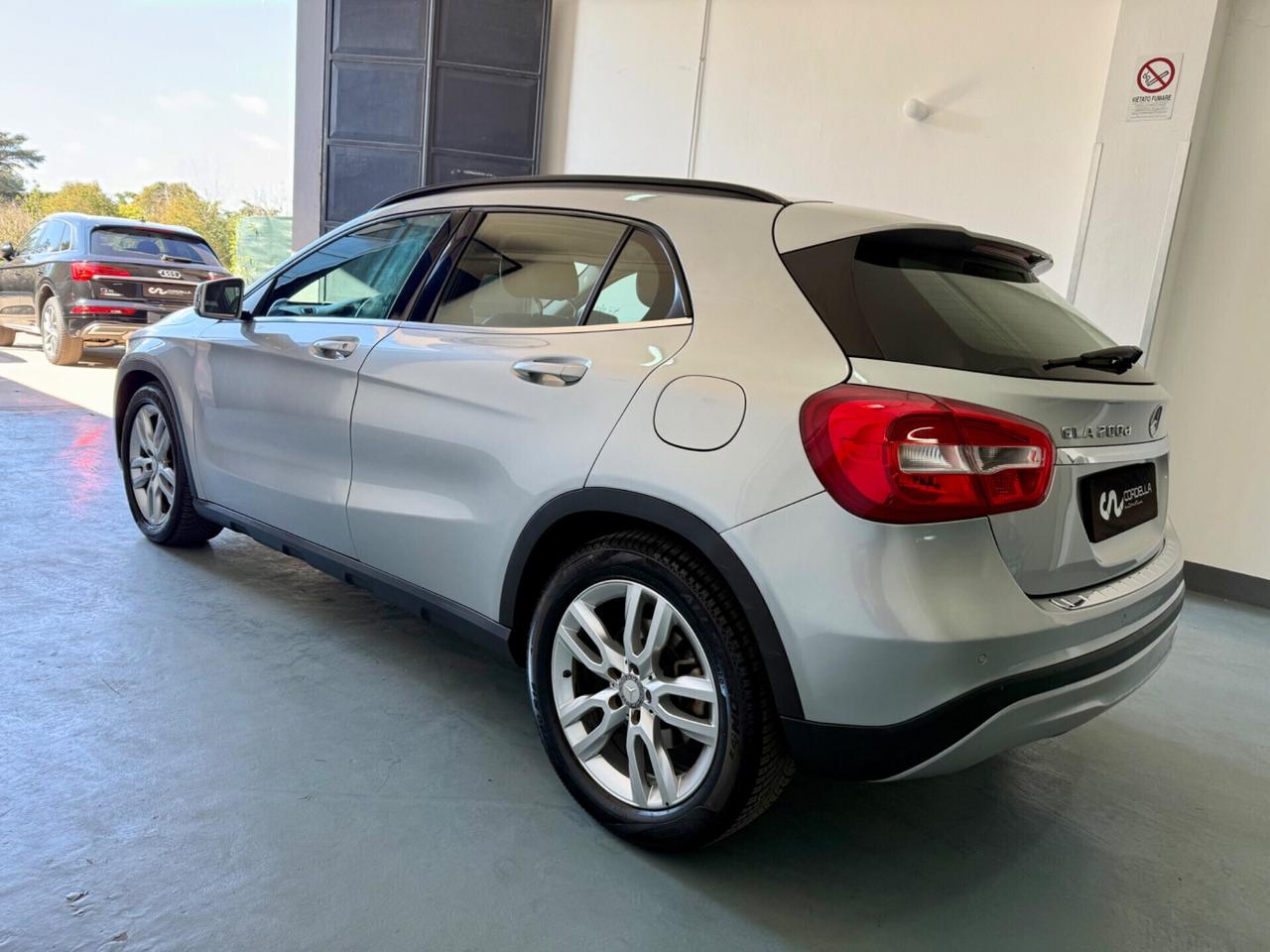 Mercedes-benz GLA 200 d Sport Auto