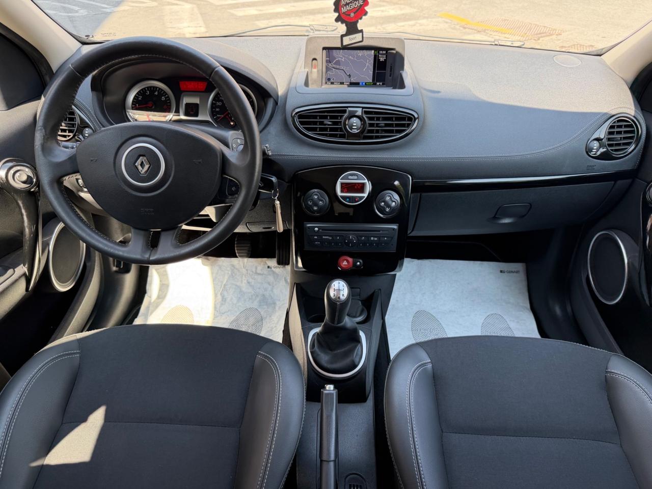 RENAULT CLIO 1.2 TCE 100CV NEOPATENTATI