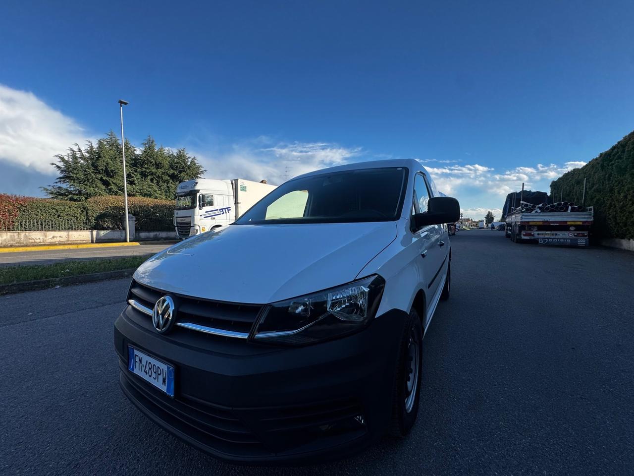 Volkswagen Caddy Pianale Ribassato 2.0 TDI 102 CV DSG Trendline