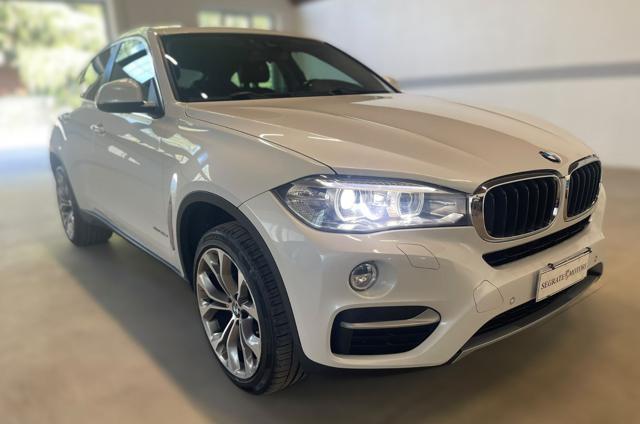 BMW X6 xDrive30d 249CV