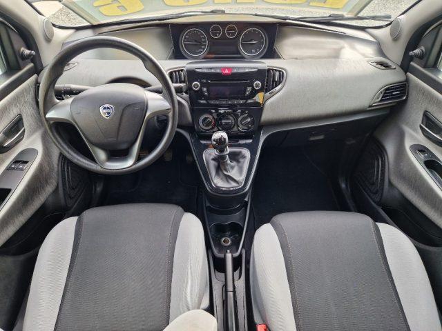 LANCIA Ypsilon 1.2 69 CV 5 porte *Euro6*