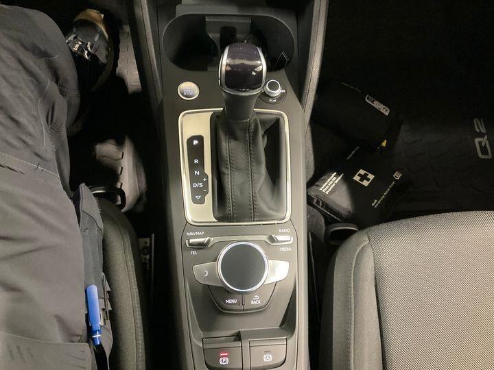 Audi Q2 35 TFSI S tronic Business Advanced