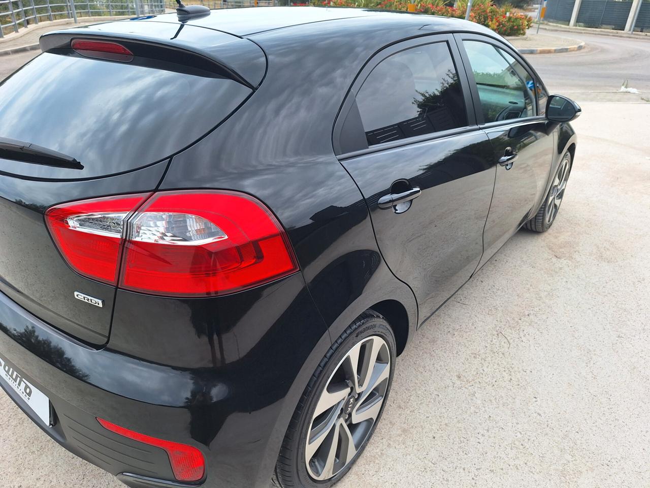 Kia Rio 1.1 CRDi 5p. Cool 96000 KM 2016