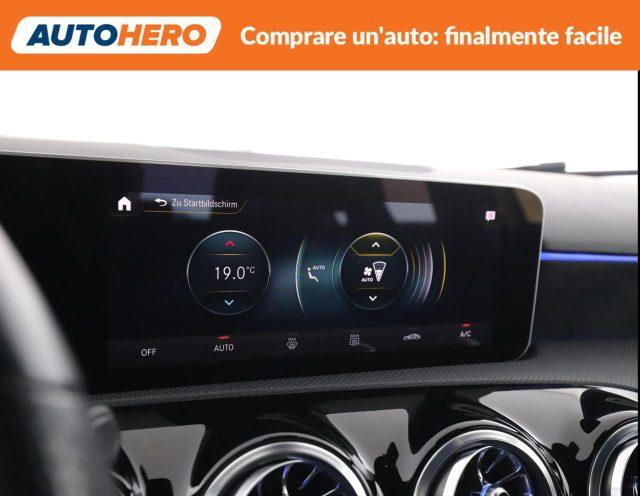 MERCEDES-BENZ A 220 Automatic Premium